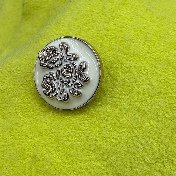 Vintage Wool Blend Yellow Chartreuse Coat Removable Button Off Lace Trim Medium - Picture 13 of 15